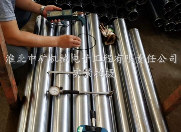 27SiMn無(wú)縫調(diào)質(zhì)鋼管.鍍鉻活柱每根測(cè)鉻厚度.